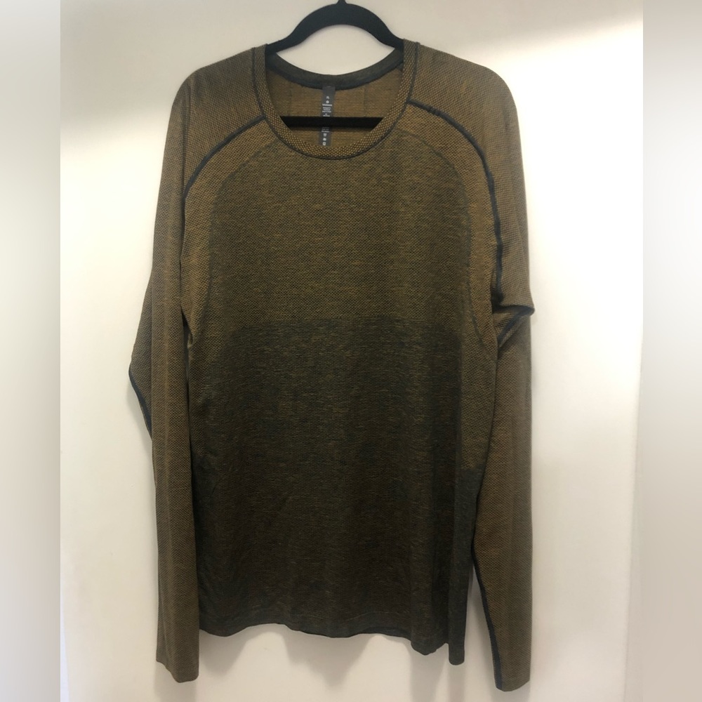 Lululemon Long Sleeve Shirt, Size XL